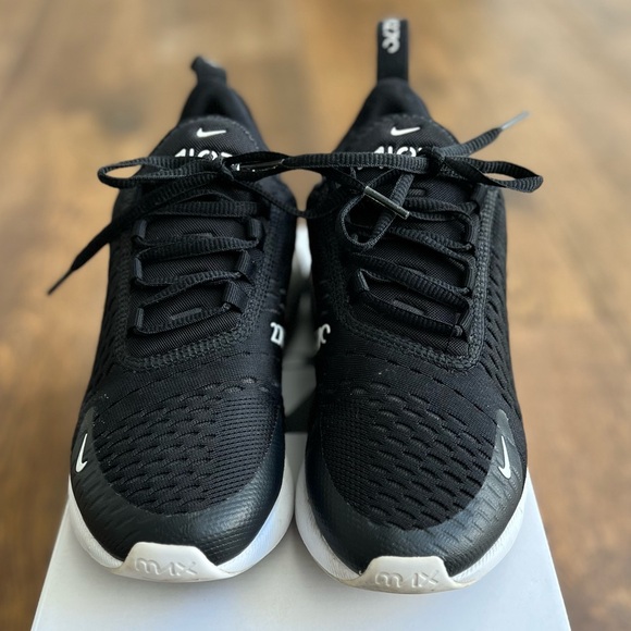nike womens air max 270 (sz 7.5) - Picture 6 of 7